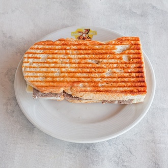 Kavurmalı Kaşarlı Tost görseli