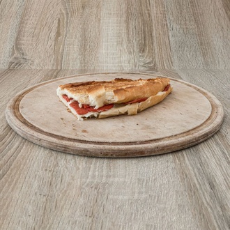 Yarım Ekmek Arası Sucuklu Kaşarlı Tost görseli