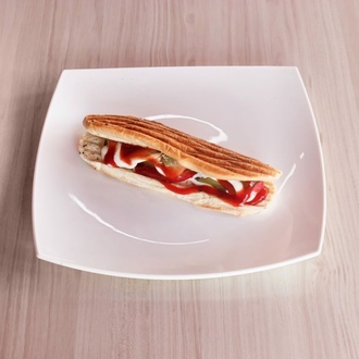 Sosisli Sandviç (Sıcak) görseli