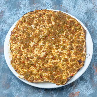 Lahmacun görseli