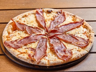 Pizza Al Pastrami (Orta) görseli