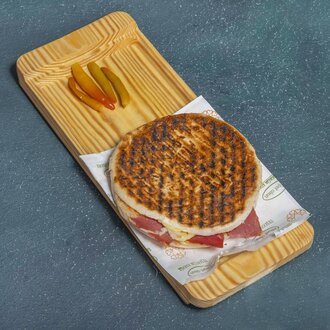 Pastırmalı Kaşarlı Tost (125 gr.) görseli