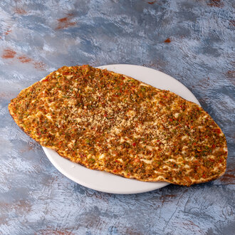 Cevizli Lahmacun görseli