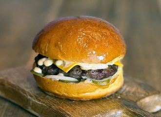 Bread and Burger (100 gr.) görseli