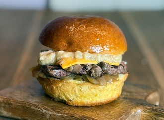 Patlıcanlı Lokum Burger görseli