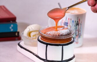 Beyaz Çikolatalı Çilekli Sufle görseli