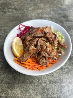 Izgara Antrikot Salata görseli