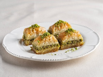 Fıstıklı Baklava (200 Gr.) görseli