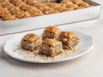 Cevizli Ev Baklavası (1 kg.) görseli