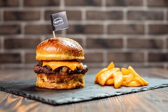 Cheeseburger (120 gr.) görseli