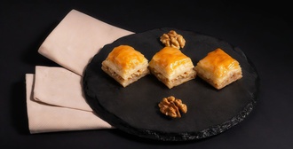 Cevizli Baklava (6 Dilim) görseli