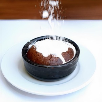Güveçte Çikolatalı Sufle görseli