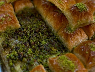 Fıstıklı Baklava (1 kg.) görseli