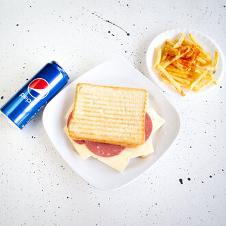 Karışık Tost Menü görseli