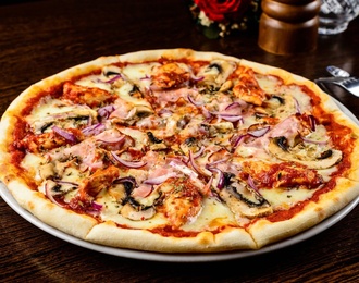 Rost Beef Pizza (32 cm.) görseli