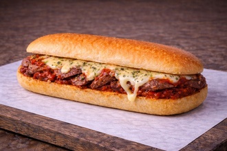 Biftekli Kaşarlı Sandviç görseli