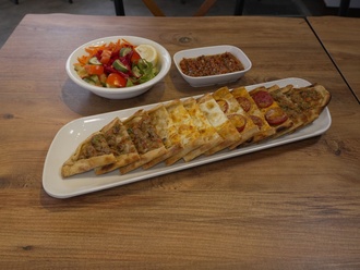 Dört Mevsim Pide (70 cm.) görseli