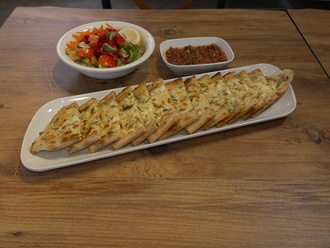 Beyaz Peynirli Pide (70 cm.) görseli