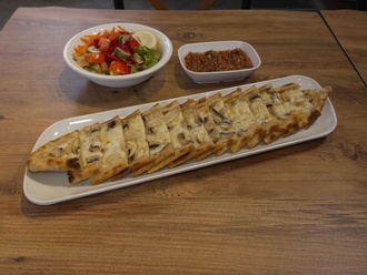 Mantarlı Kaşarlı Pide (70 cm.) görseli