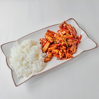 Acılı BBQ Soslu Tavuk görseli