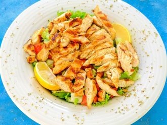 Tavuklu Sıcak Salata görseli