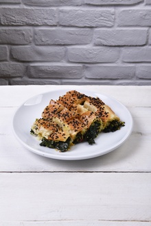 Ispanaklı Tepsi Böreği (200 gr.) görseli