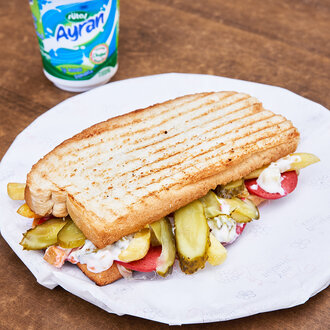 Ayvalık Tost görseli