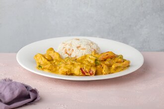 Köri Soslu Tavuk görseli