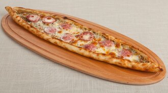 Karışık Pide Sucuklu görseli