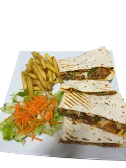 Tavuklu Quesadilla görseli