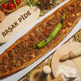 Kuşbaşılı Pide görseli