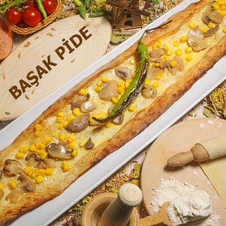 Mantarlı Kaşarlı Pide görseli