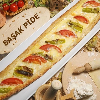 Sebzeli Kaşarlı Pide görseli