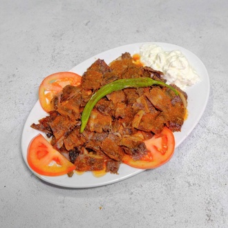 Yoğurtlu İskender (Et Dönerden) görseli