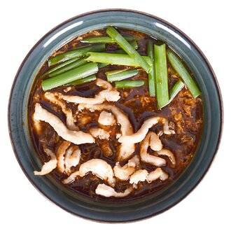 Tavuklu Acılı Ekşili Çorba / Spicy Sour Soup with Chicken görseli
