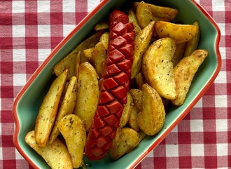 Frankfurter Sosis & Baharatlı Elma Dilim Patates (300 gr.) görseli