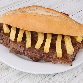 Büyük Yarım Ekmek Arası Et Döner görseli