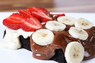 Milk & White Chocolate Brownie görseli