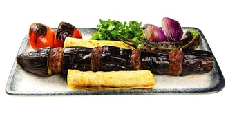 Patlıcanlı Kebap görseli