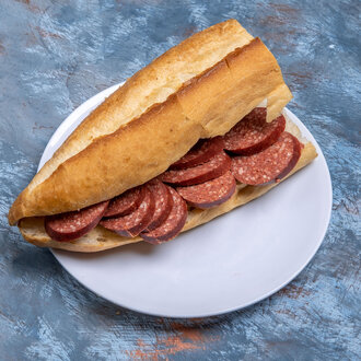 Sucuklu Sandviç görseli