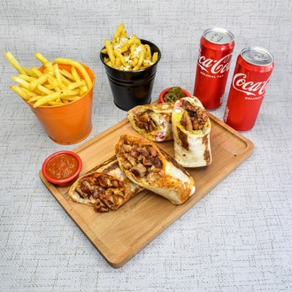 California Pollo & Pollo Gustavo Combo Menü görseli