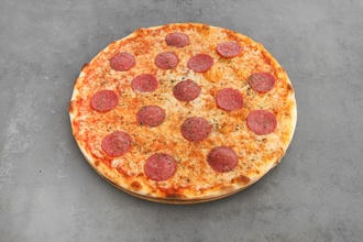 Pepperoni Pizza (33 cm.) görseli
