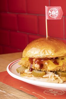 Chicken Burger BBQ görseli