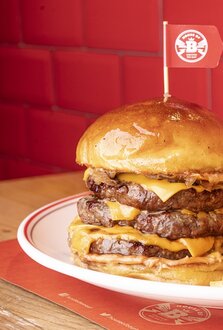 Hightower Burger görseli
