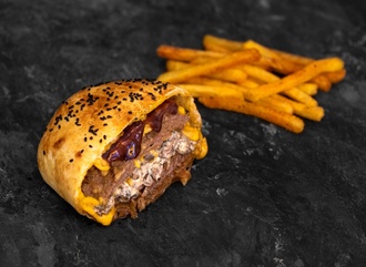 Calzone BBQ Burger görseli