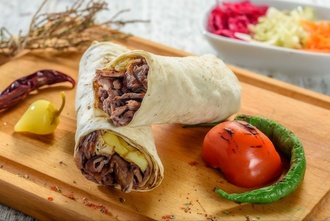 Kaşarlı Et Döner Dürüm görseli