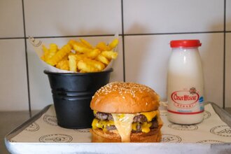 Double Cheeseburger Menü görseli