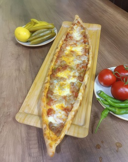 Suda Mozzarellalı Kuşbaşılı Pide (Açık) görseli