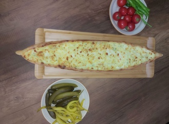 Özel Beyaz Peynirli Pide (Açık) görseli