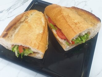 Tam Ekmek Arası Tavuk Döner görseli